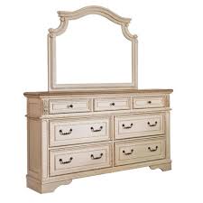 4.7 out of 5 stars 5. Signature Design By Ashley Realyn 4 Piece King Panel Bed Set In Chipped White And Brown Nebraska Furniture Mart