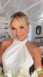 A little bts snippet of the cutest shoot with these talented people 🫶🏼,  Venue @botanica_plantationhouse @plantation.house , Stylist + florist  @theelectricrose , Photography @danielchaferphotography , ...