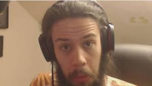 League of Legends 添加了1 张新照片。