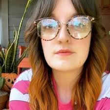 Following graduation from wesleyan university, this tall (5'6) beauty moved to new york and developed her skills working in daytime television and theater. Caitie Delaney Caitiedelaney Twitter