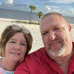 Deana Palmer's Instagram, Twitter & Facebook