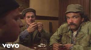 C'est la meilleur macro pour le détournement a mon gout. Les Inconnus Les Chasseurs Youtube