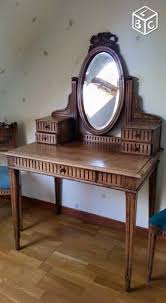 Gis Coiffeuse Ancienne Avec Miroir Bayeux Ameublement Calvados Leboncoin Fr Decoration Interieure Ameublement Coiffeuses