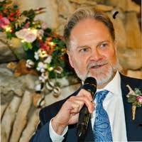 Warren Nystrom's Instagram, Twitter & Facebook