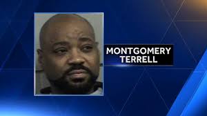 Louisville man accused of stabbing man