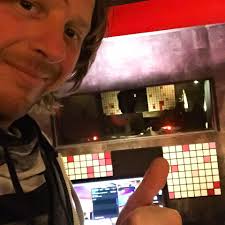 Richard Bouma (@RikkiBNL)