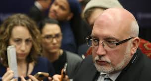 Born in brooklyn, new york city, boxer graduated from george w. Jeff Weaver Barbara Boxer Lied About Feeling Threatened Politico