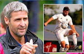 DJK Straßkirchen: Hager unterstützt Pecher an der Linie, sechs Neue