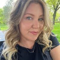 Ashley Burbage's Instagram, Twitter & Facebook