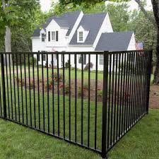 We have researched the typical costs charged by fencing companies and landscape gardeners big and small throughout the uk. How To Install An Aluminum Fence Lowe S