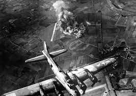 Documents similar to aerei italiani nella 2 guerra mondiale. Le Bombe Della Seconda Guerra Mondiale Hanno Provocato Danni All Atmosfera Nogeoingegneria