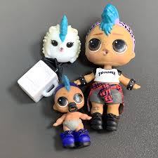 Little by little, aesthetic changes, adaptations to modernity and new members of the family, such as. Untrl Rare Lol Surprise Doll Punk Boi Lil Punk Boy Punk Hog Pet Series 3 Family Set Color Change Toys Kids Xmas Gifts Dolls Aliexpress