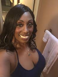 Victoria Peck's Instagram, Twitter & Facebook