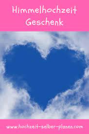 Ich stand auf, ging zu boden und leckte ihr die füße, gratulierte ihr zu diesem tag. Himmelhochzeit Geschenk Zweiter Hochzeitstag Hochzeit Geschenke