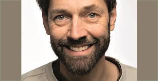 Højskolelærer: Fortællekunsten skal have et hjem på højskolen