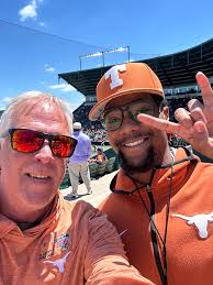 John Burt (@JohnBurt_1)