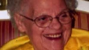 Amanda Bischoff's Instagram, Twitter & Facebook