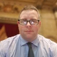 Zach Howe's Instagram, Twitter & Facebook