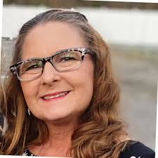 Jodi Wallach's Instagram, Twitter & Facebook