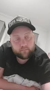 Daniel Wickenden's Instagram, Twitter & Facebook