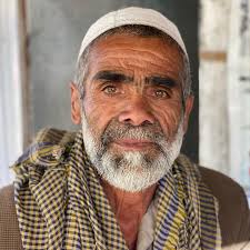 YEMEN 🇾🇪 I spent 8 days in Yemen in 2019 and it was one of the wildest  adventures of my life. I flew into Salalah, Oman, all by myself, and  hitched a