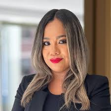 Nancy Duenas's Instagram, Twitter & Facebook