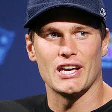 Doubts dog hobbled Tom Brady as Pats kick off '08 season