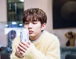 로봇이 아니야 유승호 프로 혼술러 등극 위스키부터 막걸리까지 Mbc 연예 스포츠 한국 배우 남자 머리 사랑