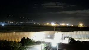 Reports on the latest events in major cities, with stories from a national perspective, and regional articles. Rco3xuf1nwyem