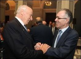 Η οικογένεια κωστόπουλου είναι σημαντική οικογένεια, μέλη της οποίας διακρίθηκαν ως πολιτικοί και τραπεζίτες. Paraiteitai O Giannhs Kwstopoylos Ths Alpha Bank Sth 8esh Toy O Basilhs Rapanos Laimitomos News Nea