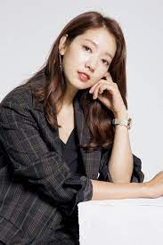 Park shin hye tak tahan dengan skandal keluarganya. Interview Park Shin Hye Slump Rest Is All You Need Park Shin Hye Actress Hairstyles Korean Beauty