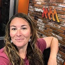 Ursula Ayers's Instagram, Twitter & Facebook