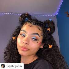 15 Baddie Hairstyles Every Bad Girl Needs In Her Life In 2021 Clip Hairstyles Curly Hair Styles Curly Girl Hairstyles