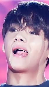 Gwen On Twitter Taehyung Bts Taehyung Taehyung Hot