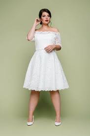 Bei uns finden sie wunderschöne, elegante, und moderne xxl brautkleider in prinzessin, vintage oder boho stil für die übergewichtige braut mit kurven bis zur größe 62. Brautkleider Grosse Grossen Erlebe Kussdiebraut Plus Size Brautmode