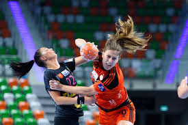 Alina wojtas erlernte das handballspielen in ihrer heimatstadt bei uks olimpia nowy sącz. Alina Wojtas Zakonczyla Kariere Sportowa Radio Wroclaw