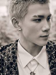 GeminiFourth hanging with friends. #GeminiFourth