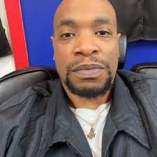 Pat Sparks (@PSTheBarber)