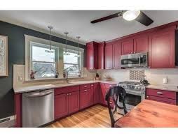 Hanes cookies are just a few of the favorites. 17 Vly St Salem Ma 01970 Mls 71817016 Estately Home Kitchen Home Decor