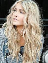 For Perfectly Tousled Waves Curl Your Hair With A Wand Before Bed When You Wake Up You Ll Have Amazing Bedhead And Pe Hair Styles Beach Wave Hair Hair Beauty