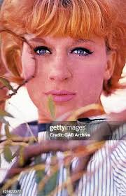 90 Jackie Trent Photos & High Res Pictures