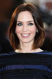 Emily Blunt Bright Eyeshadow Emily Blunt Blunt Bob Hairstyles Blunt Hair