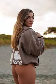 c fake caleigh mackenzie nude pics (photos) - Sex Photos