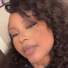 Victoria Saenz (@vics.vikki) • Facebook