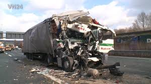 Check spelling or type a new query. 19 02 2019 Vn24 Fahrer Uberlebt Lkw Crash Am Westhofener Kreuz Auf Der A1 Youtube