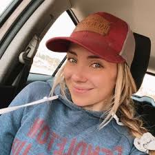 katie grover (@katiemayy_)