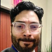 Shaun Garza's Instagram, Twitter & Facebook