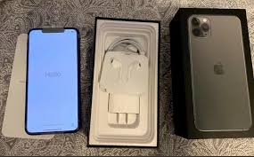 If you've been waiting patiently to unlock your iphone, and didn't jump at the hardware hack, or fork o. Apple Iphone 11 Pro Max 256gb New Unlocked Secondhand Nz