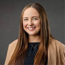 I am thrilled to share that I have been honored with the Rising Star Award  at my segment's Sales Kickoff! This recognition is a testament to the  incredible support and collaboration from