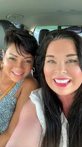 Lori Bowden's Instagram, Twitter & Facebook